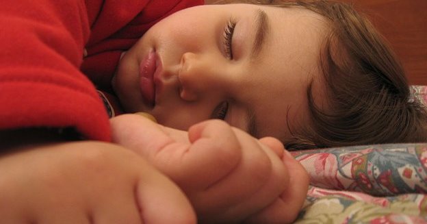 A_child_sleeping-624x4684