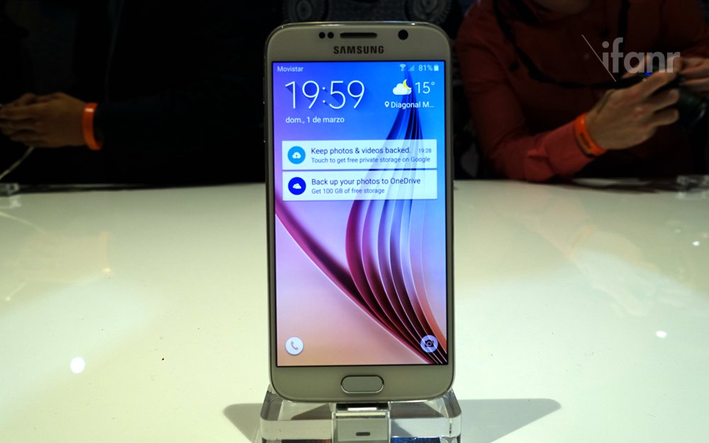 Samsung-Galaxy-S6-Hero-2
