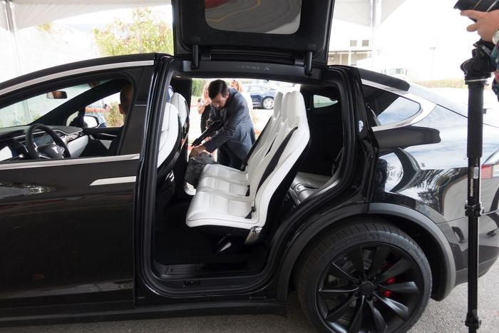 Tesla Model X_pingwest093008