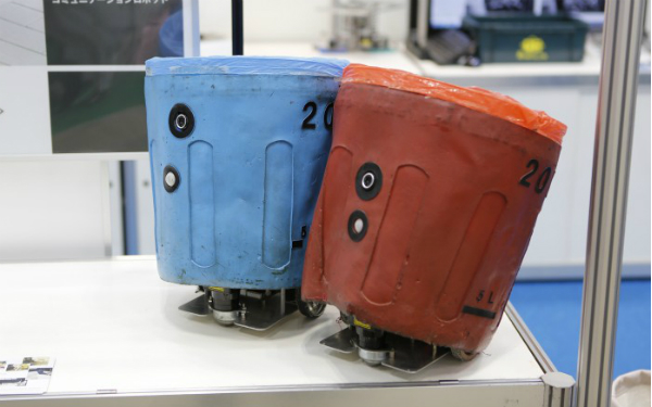 socialtrashboxrobot