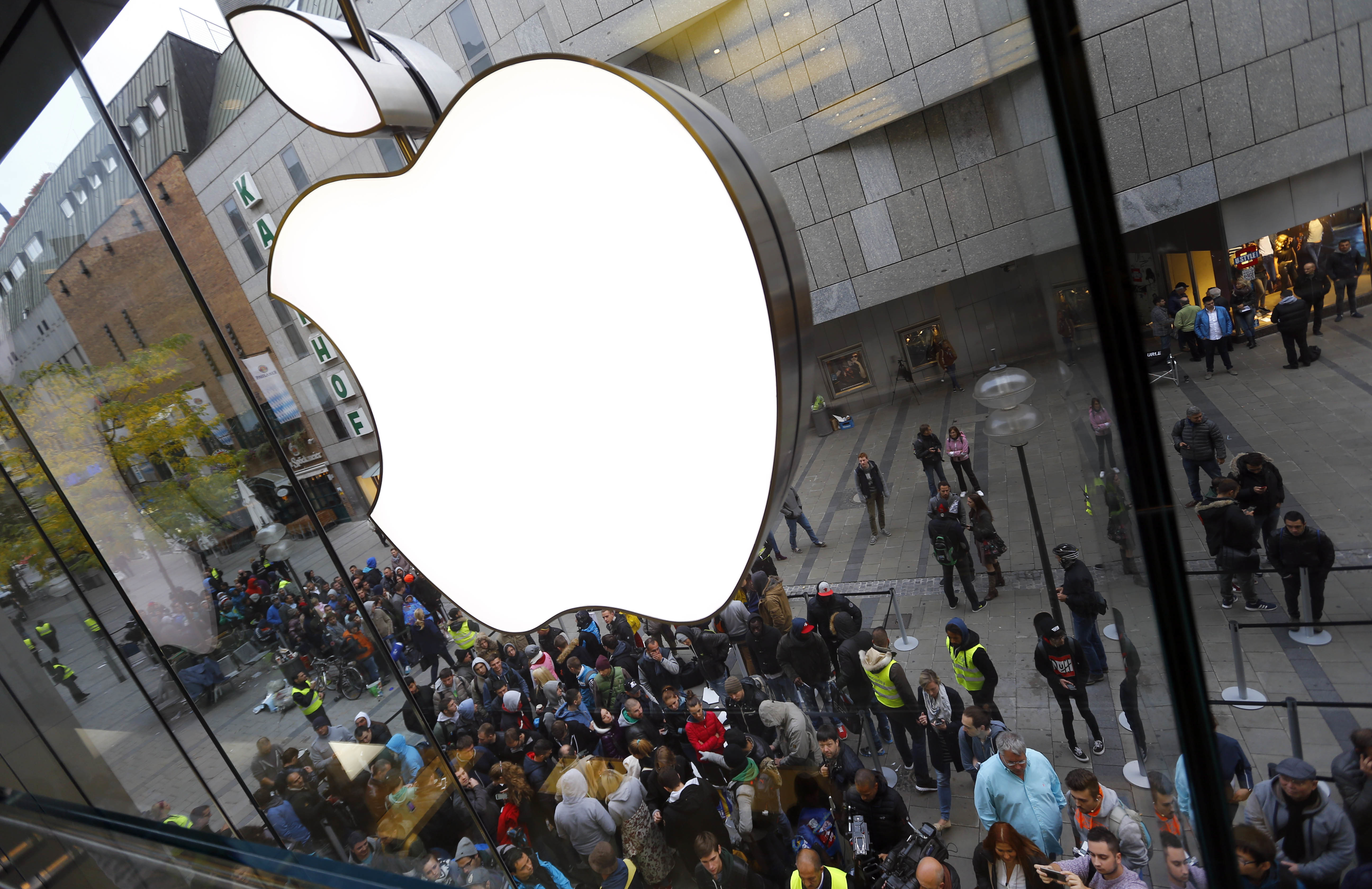 TEC-Apple Decline