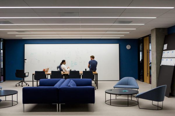 www.fastcodesign.com