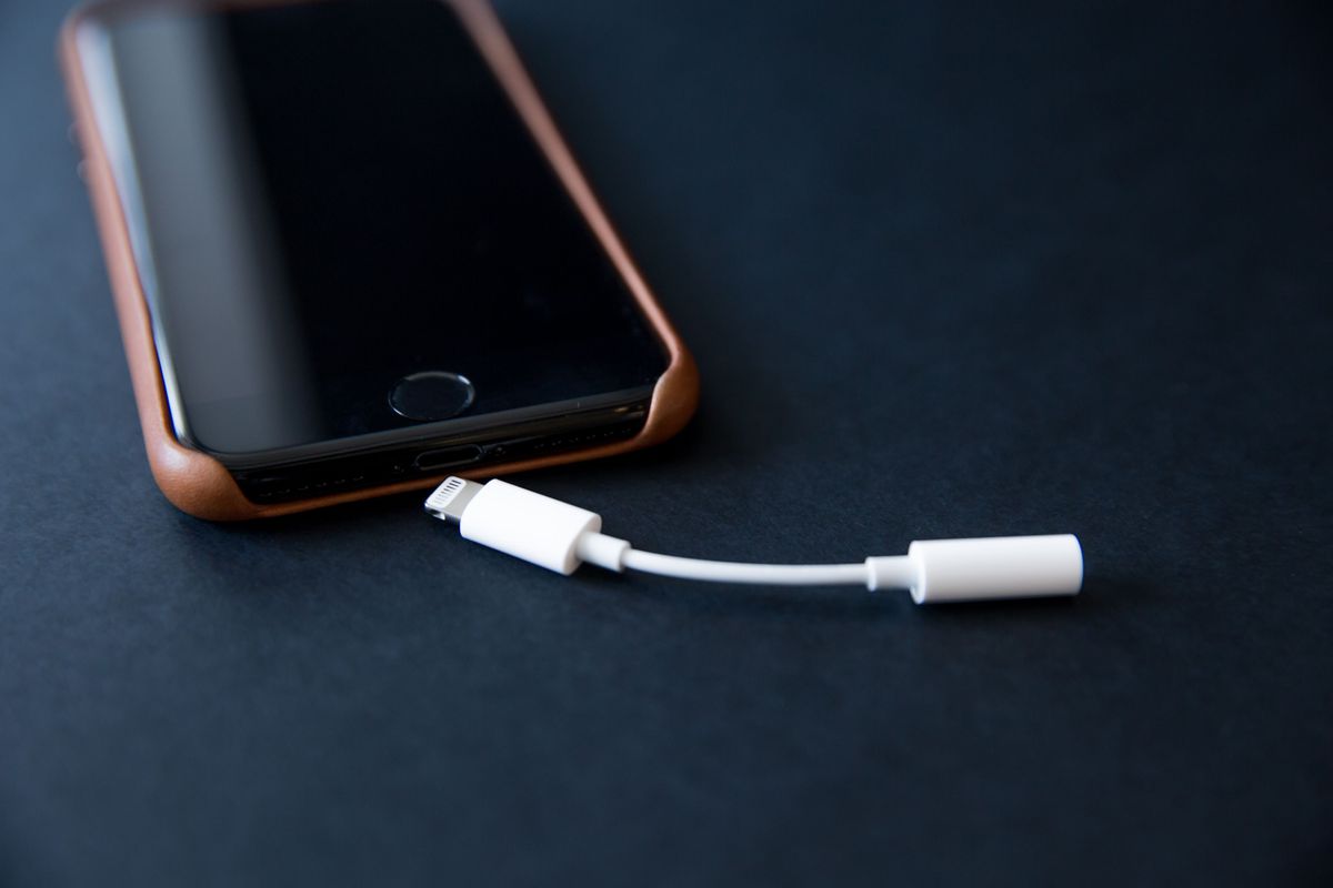 Lightning headphones_005