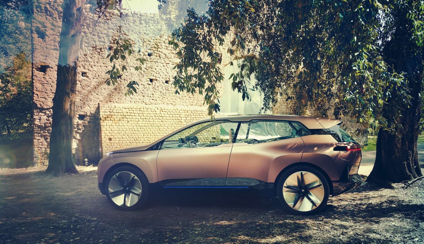 連內裝都智慧,BMW 未來電動車長這樣?