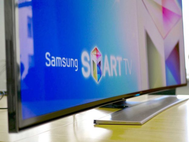 噓！Samsung SmartTV 正偷聽著你在電視前講的悄悄話呢！