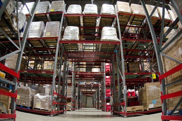 中國毀了原物料「超級循環」，FED 升息將直接入土