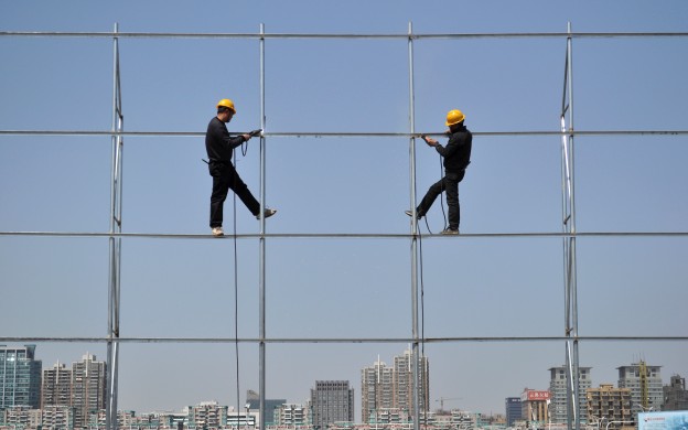 中國砸大錢拚基礎建設，牛津研究：有一半都是浪費
