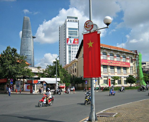 南韓南向越南做白工，企業利潤去年賺不到一趴