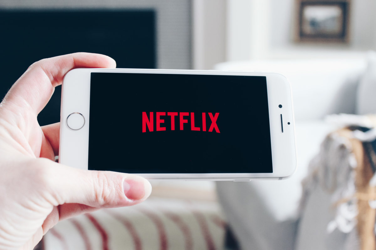 宅經濟當道！Netflix 股價大漲7%，Roku 盤後飆10% | TechNews 科技新報
