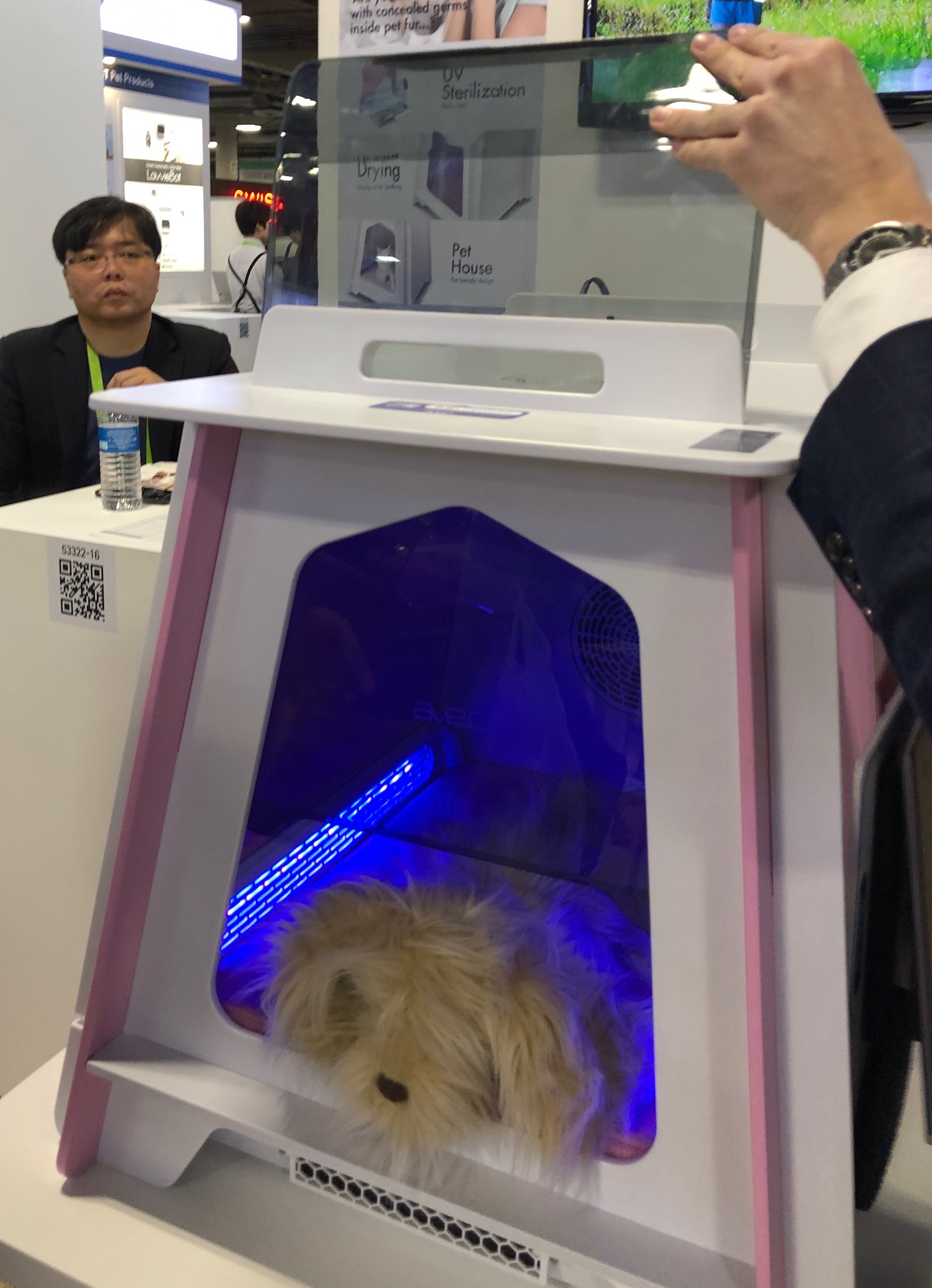 毛小孩經濟學發酵，CES 2019 寵物科技攻佔新創專區