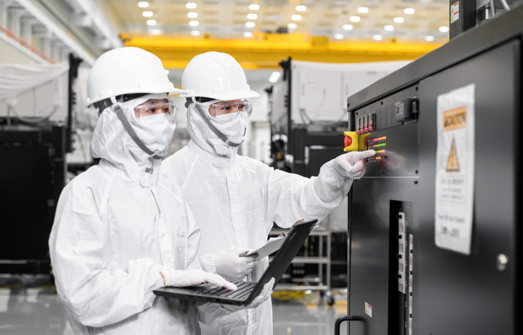 應材攜柏克萊加速 AI 晶片創新，強化半導體材料工程與製程技術