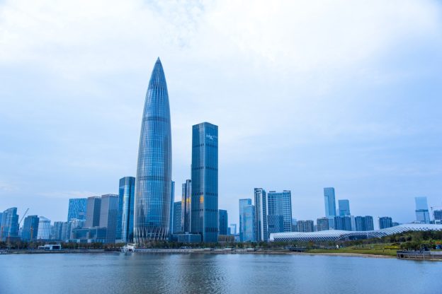 中國房地產業下行,金管會:壽險、券商曝險近 22 億元