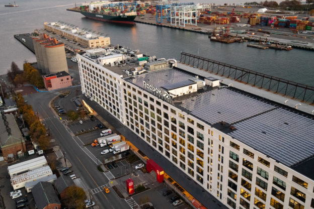 分手快樂，adidas 認賠殺出以 25 億美元出售 Reebok