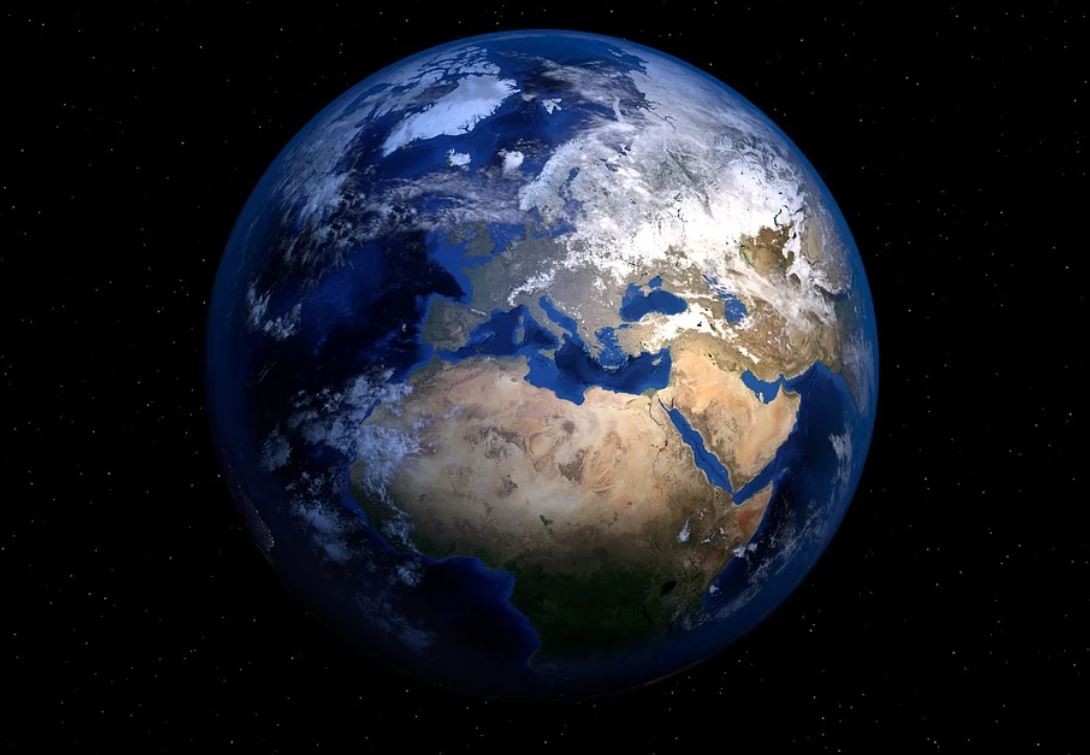 Google Earth 衛星影像結合 AI 生成,憂成假圖工具緊急下架