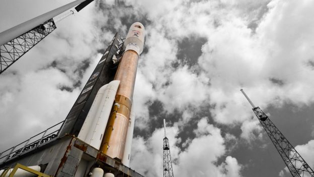 俄羅斯宣布不再賣火箭發動機給美國，嗆：去用掃帚飛上天吧