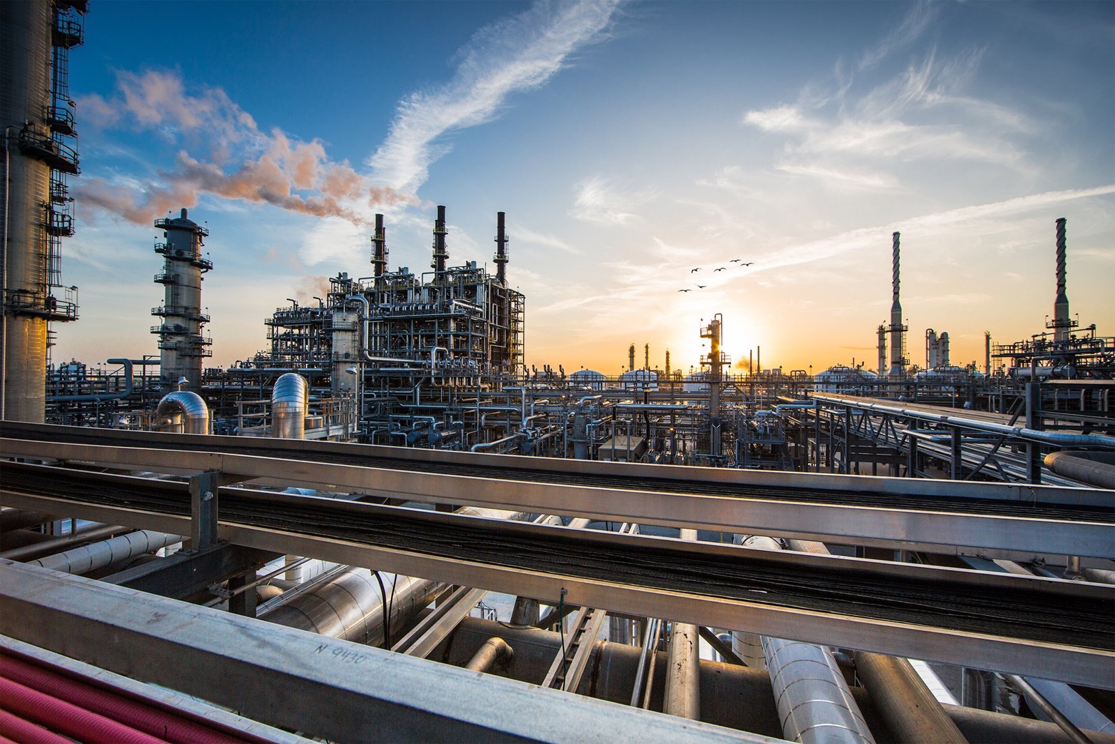 巴菲特趁回檔加碼石油股，上週大買960 萬股OXY | TechNews 科技新報