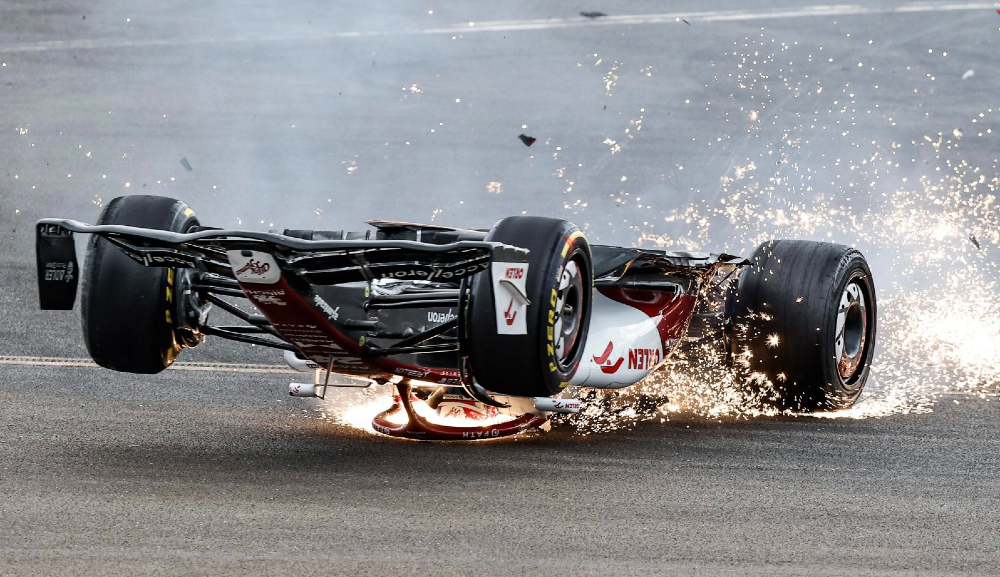幫車手抵禦撞擊的救命裝置 Halo，救了 F1 中國賽車手一命 TechNews 科技新報
