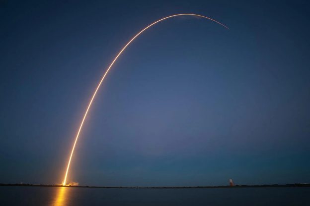 SpaceX 機動改變星鏈衛星軌道細節，躲避俄羅斯反衛星導彈碎片