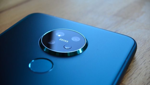 15 年合作關係告終,NOKIA、蔡司和平分手