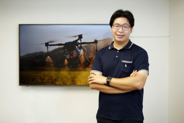 農民不想用、不會用、不能用，擎壤科技的農用無人機怎麼切入市場？