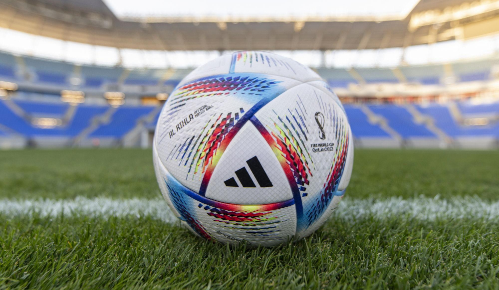 Ballon Tottenham F.C. Silver Camo Signature - Taille 5, Signatures Officielles | Pour Entraînement, Match & Collection