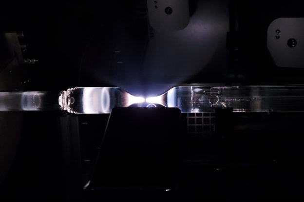 微軟收購空心光纖服務商 Lumenisity ，強化雲端基礎建設