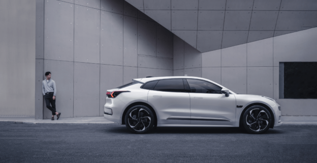 吉利電動車極氪 001 續航破千公里，方法意外簡單