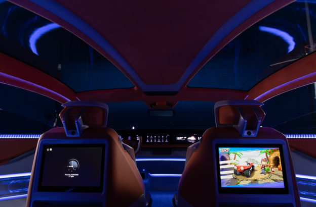 高通 CES 2023 秀整合駕駛輔助與數位座艙系統單晶片