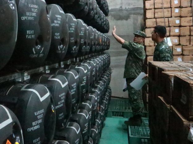 42 套標槍發射器到貨，今明兩年將分別運交 200 枚飛彈