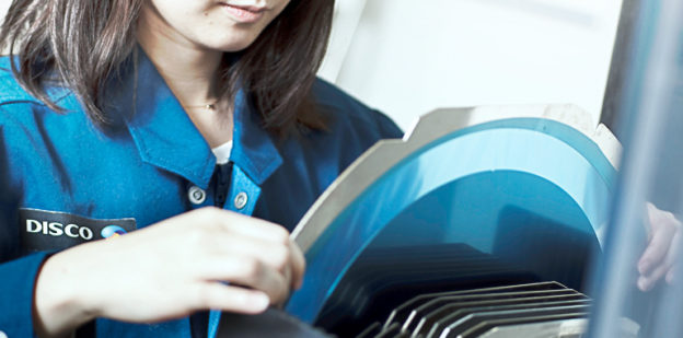 產能全開，晶圓切割機廠 DISCO 傳拚擴產至 3 倍