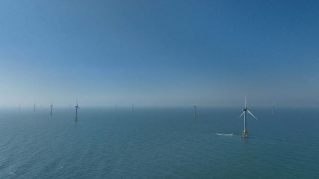 目前全台最大離岸風場完工啟用，376MW 海能風場加入綠電行列