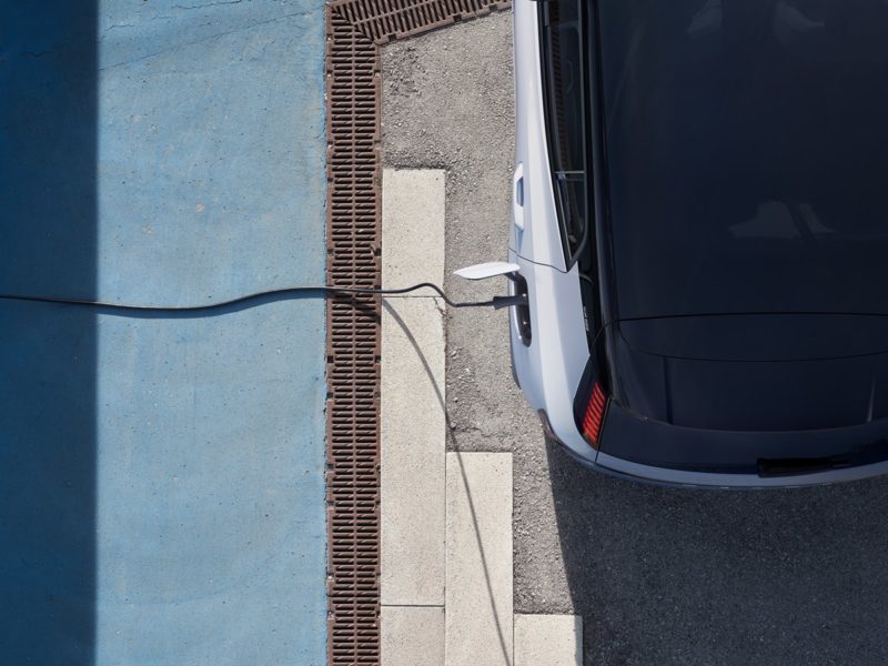 Volvo 電動車全球銷量大增，年增飆破 346%