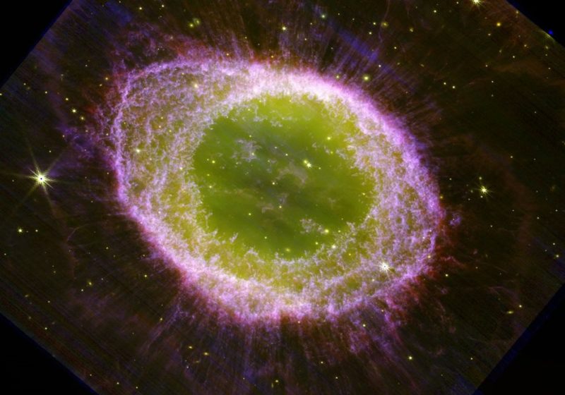 天文界拍攝寵兒，韋伯望遠鏡釋出環狀星雲新照片