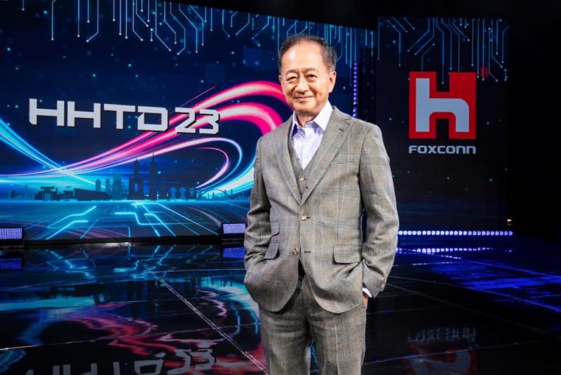蔣尚義：訊芯具 CPO 量產能力，掌握面板級封裝商機