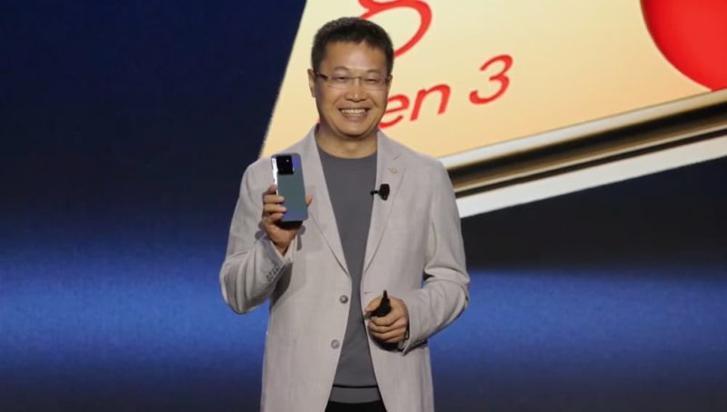 驍龍 8 Gen 3 首發機種！小米盧偉冰站台高通，意外秀小米 14 實機