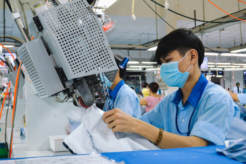 訂單蒸發，越南成衣巨頭 Garmex Saigon 今年營收縮水九成