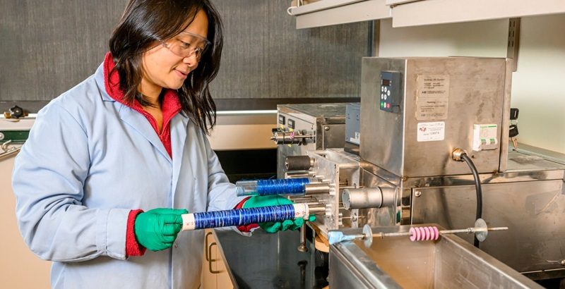 結合紡織與電子科技，新智慧紡織可導電也有衣服柔韌性