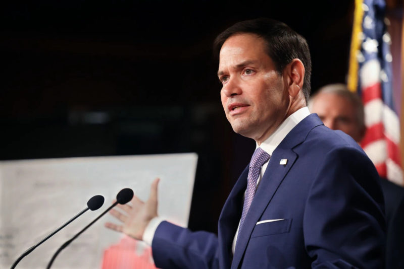 拜登晶片令百密一疏，美議員籲制裁中企燦芯半導體