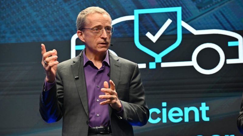 師爺請給翻譯翻譯，什麼叫軟體定義車輛？為何各大車廠都為之瘋狂