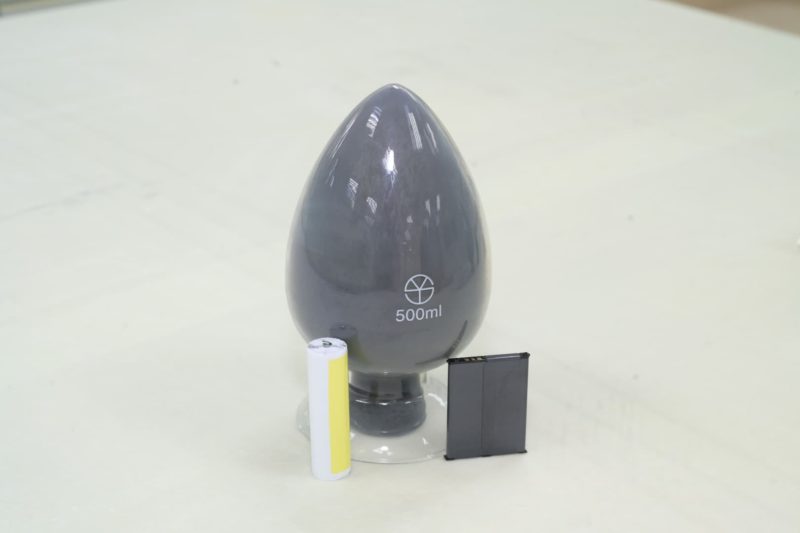 中鋼集團開發石墨負極材料！中碳秀「石墨碳微球」布局電巴、儲能櫃