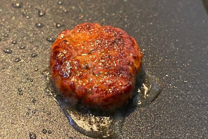 吃黴菌取代肉！科學家製造兼具口感、營養與環保的實驗室培養肉
