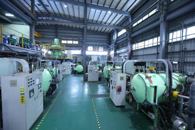 把員工變股東幸福企業！文生真空首度在工具機展秀小型真空爐