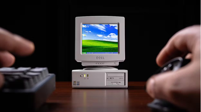 樹莓派玩家逼真復刻戴爾舊款 CRT 電腦