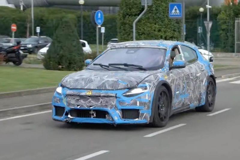 法拉利電動車無法低調，將具備 V8 引擎聲浪