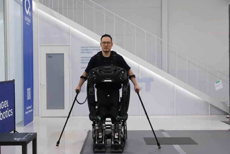 受〈鋼鐵人〉啟發！韓 KAIST 開發「可穿戴式機器人」助癱瘓者行走