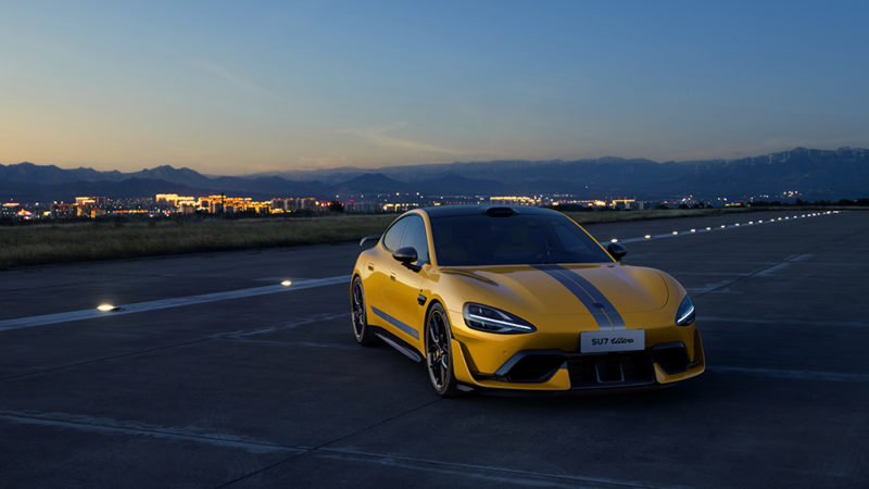 小米 SU7 Ultra 定價逾 81 萬人民幣 年銷量目標逾 1 萬輛