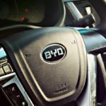 比亞迪「兆瓦閃充」技術問世，加速推動去燃油車化