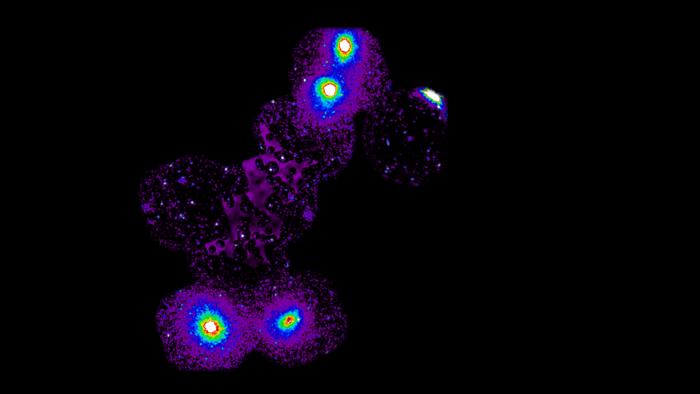 天文學家發現宇宙失落常態物質的龐大細絲狀結構氣體