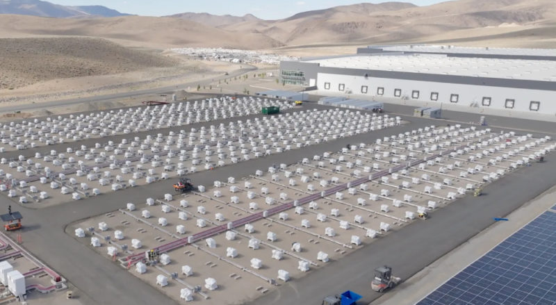 特斯拉前創辦人新專案:退役電動車電池儲能供電 2,000 顆 GPU