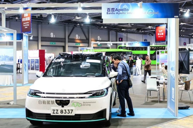 百度蘿蔔快跑與 Uber 戰略合作 自駕車擬接入平台